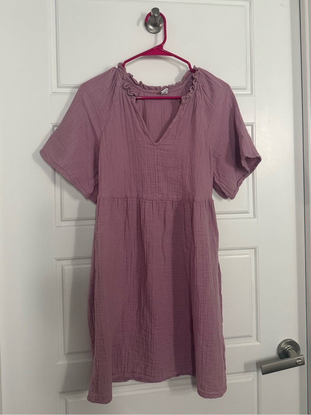 Old Navy Mauve Pink Short-Sleeve Ruffle Neck Mini Dress